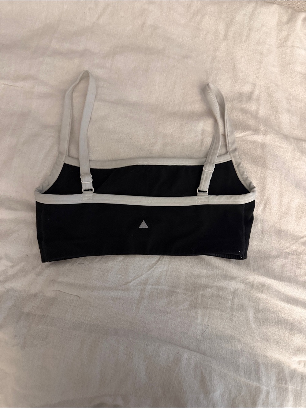 Black and White Contrast Sports Bra